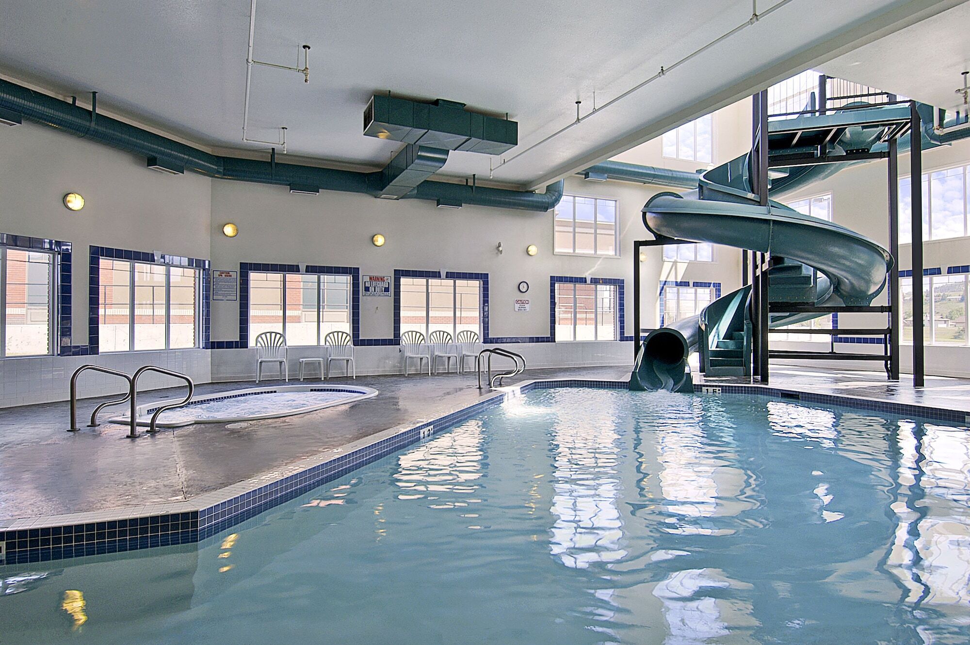 מלון Ramada By Wyndham קוקרן מראה חיצוני תמונה